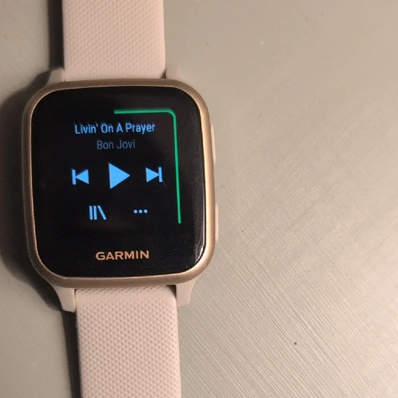 Garmin Smartwatch with Light Pink Band and Gold Frame Venu SQ